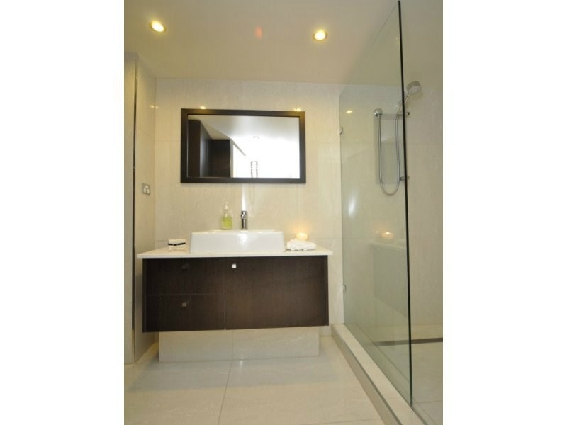 9/22 Jennifer Avenue, Runaway Bay QLD 4216