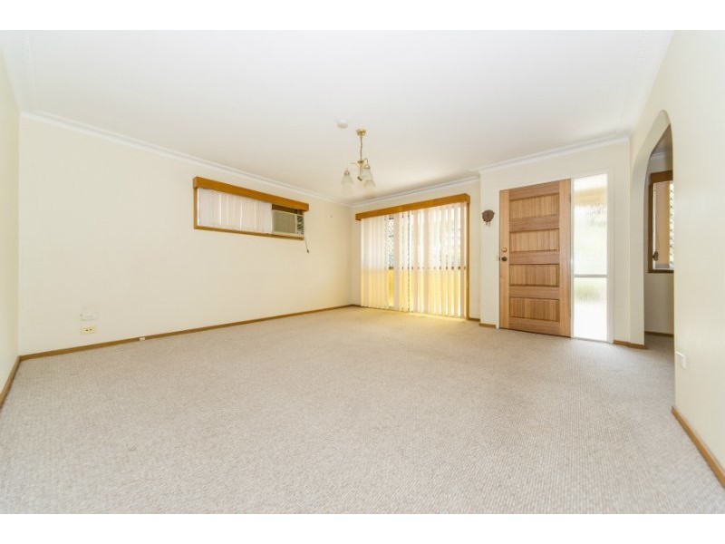 298 Bayview Street, Hollywell QLD 4216