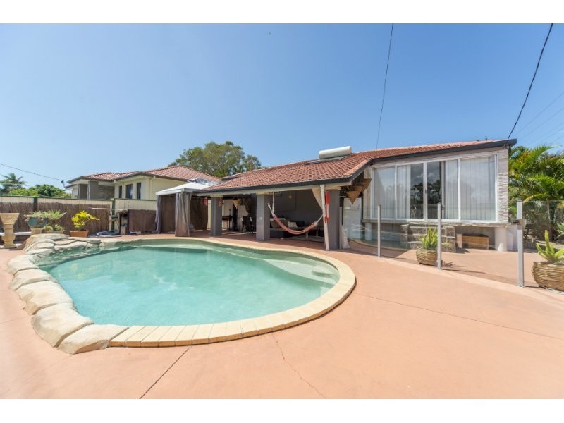 57 Morala Avenue, Runaway Bay QLD 4216