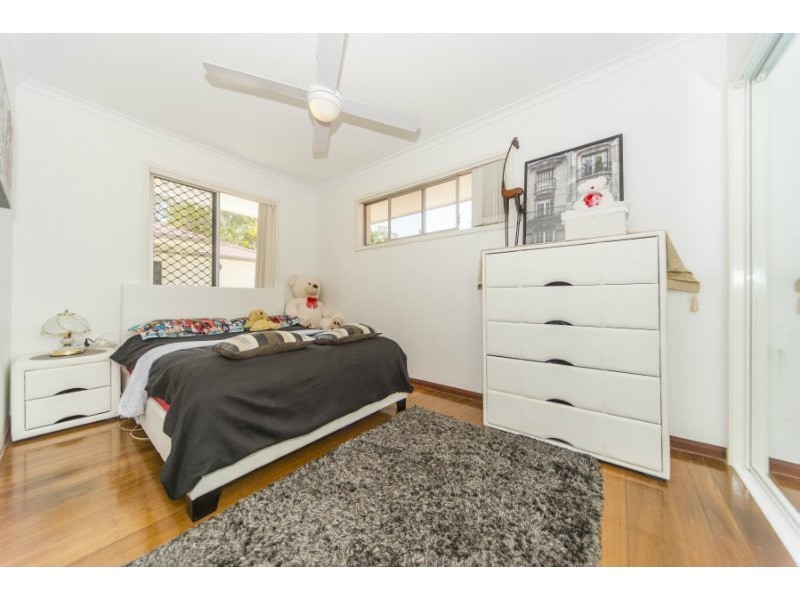 57 Morala Avenue, Runaway Bay QLD 4216