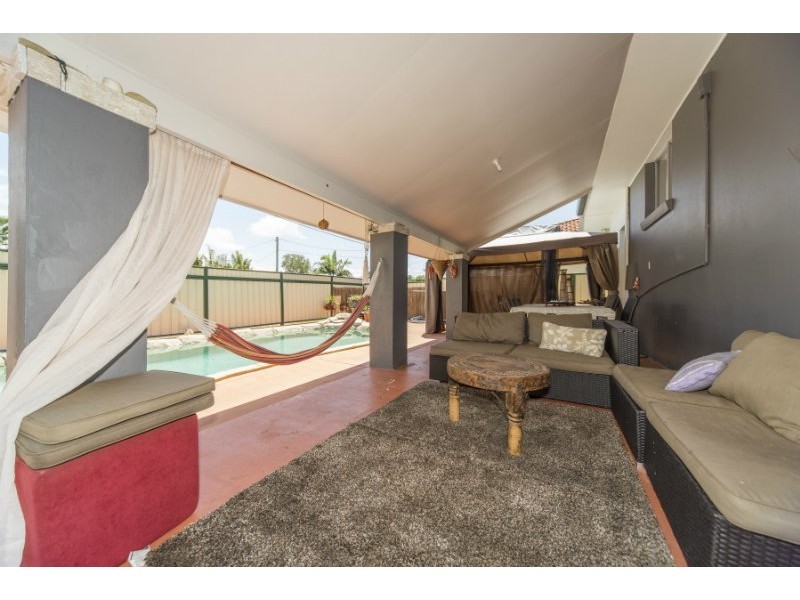57 Morala Avenue, Runaway Bay QLD 4216