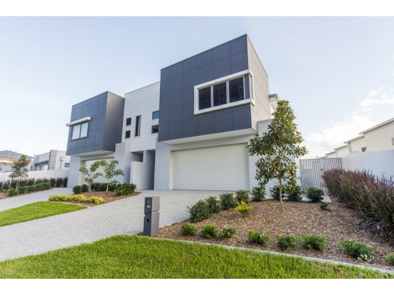 18B Compass Drive, Biggera Waters QLD 4216