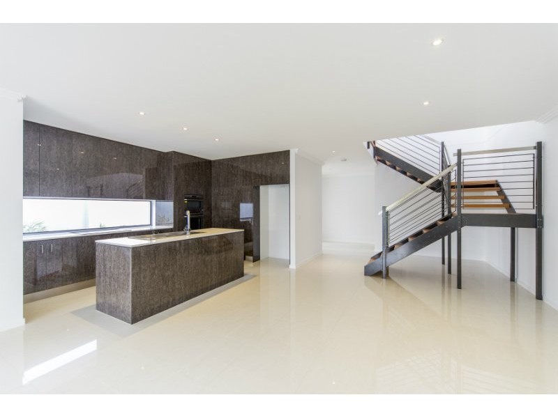 18B Compass Drive, Biggera Waters QLD 4216