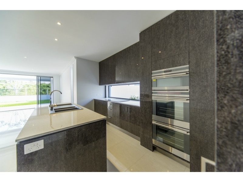 18B Compass Drive, Biggera Waters QLD 4216