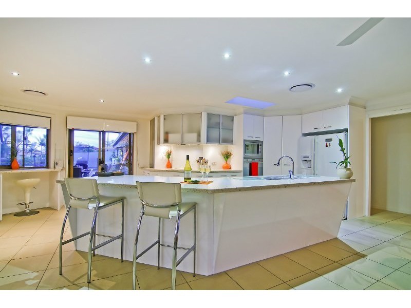 15 Karema Crescent, Runaway Bay QLD 4216