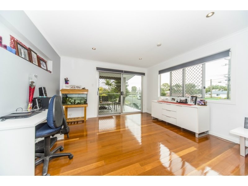 69 Turana Street, Coombabah QLD 4216