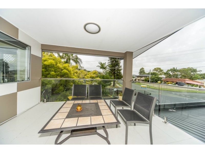 69 Turana Street, Coombabah QLD 4216