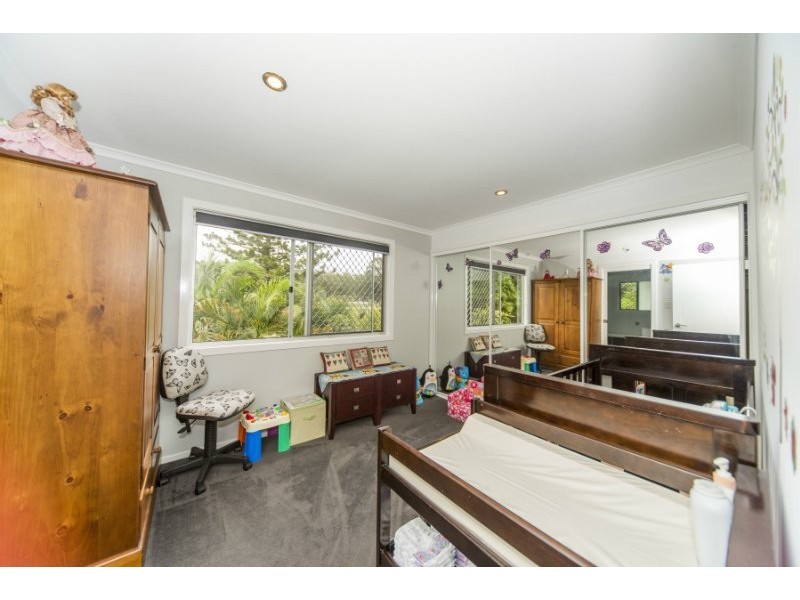 69 Turana Street, Coombabah QLD 4216