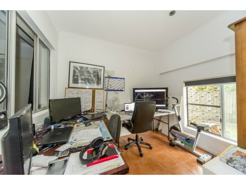 69 Turana Street, Coombabah QLD 4216