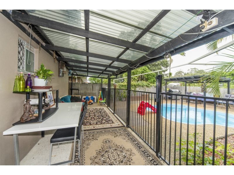 69 Turana Street, Coombabah QLD 4216