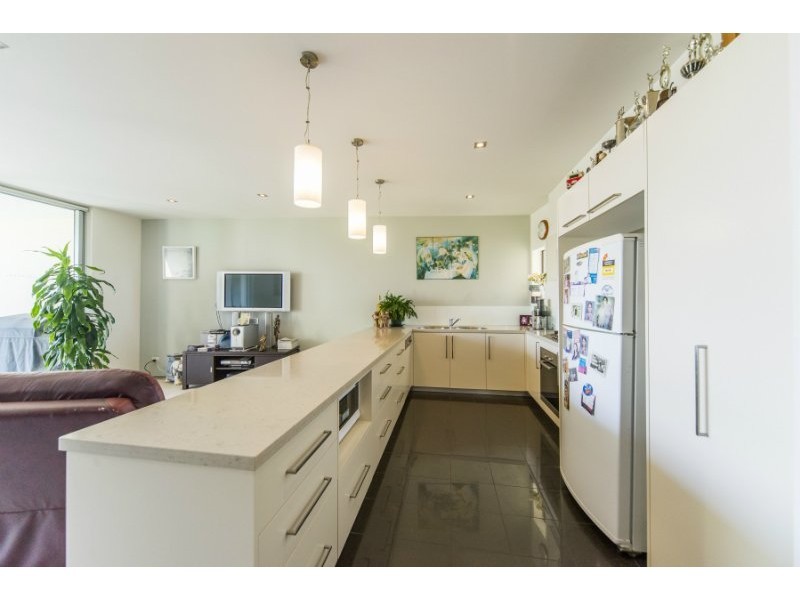 226/3 Pendraat Parade, Hope Island QLD 4212