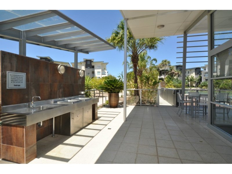 226/3 Pendraat Parade, Hope Island QLD 4212
