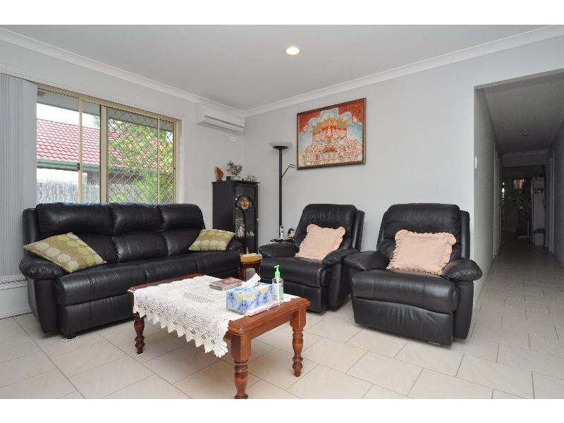 33 Leonardo Circuit, Coombabah QLD 4216