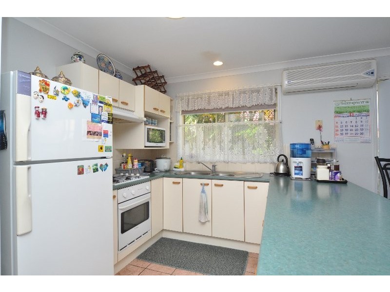 33 Leonardo Circuit, Coombabah QLD 4216