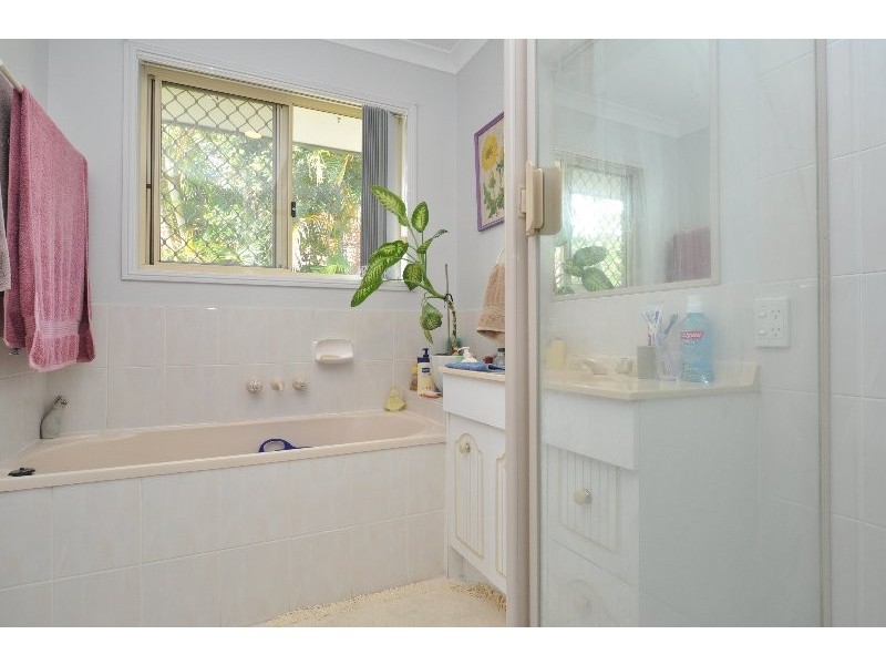 33 Leonardo Circuit, Coombabah QLD 4216