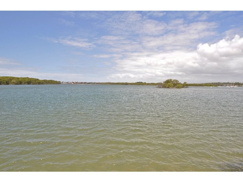 28/81 Boykambil Esplanade North, Hope Island QLD 4212