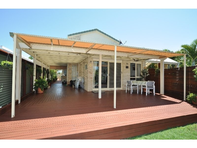 2/3 Vaggelas Crescent, Biggera Waters QLD 4216