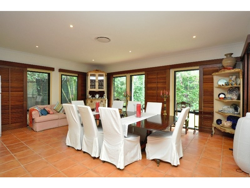 3152 Riverleigh Drive, Hope Island QLD 4212