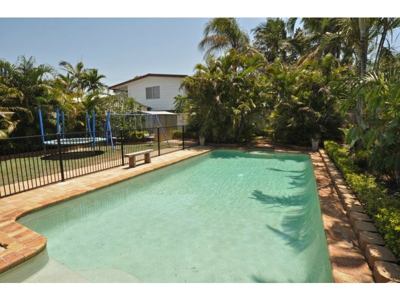 116 Paradise Parade, Paradise Point QLD 4216