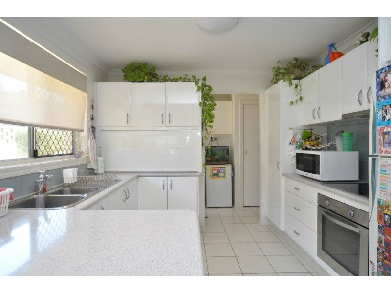 116 Paradise Parade, Paradise Point QLD 4216