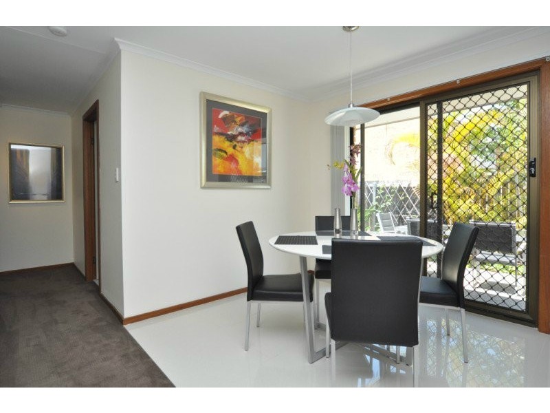 1/153 Government Road, Labrador QLD 4215