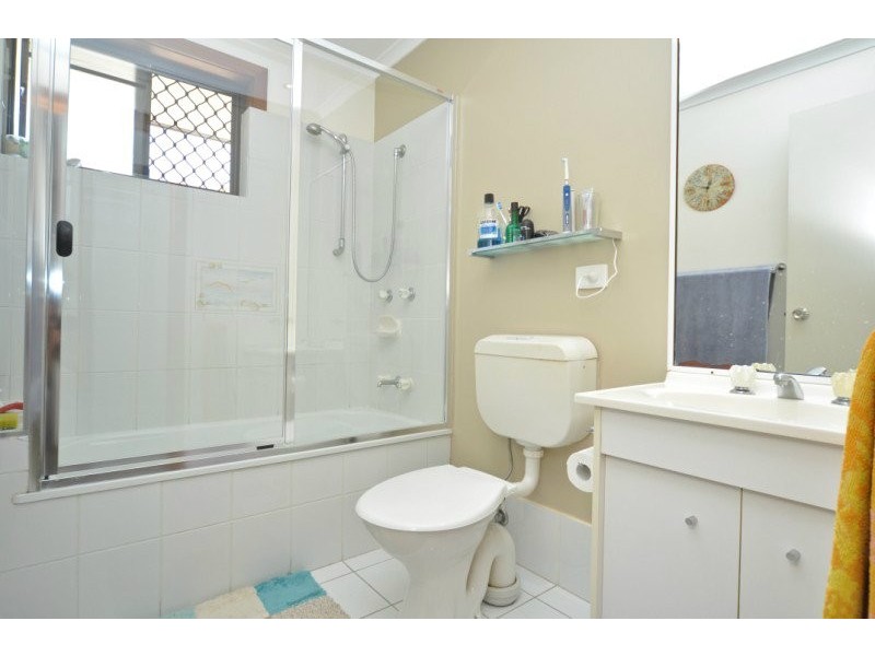 1/153 Government Road, Labrador QLD 4215