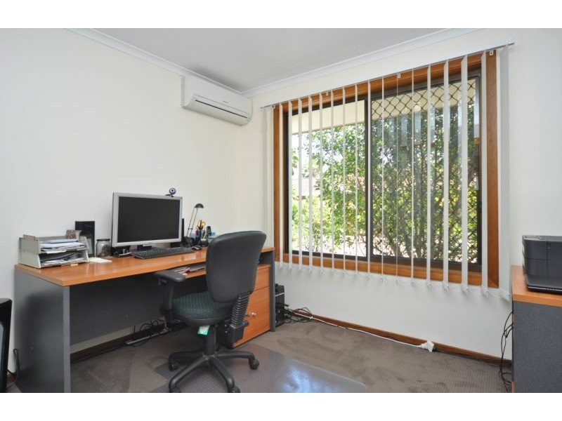 1/153 Government Road, Labrador QLD 4215