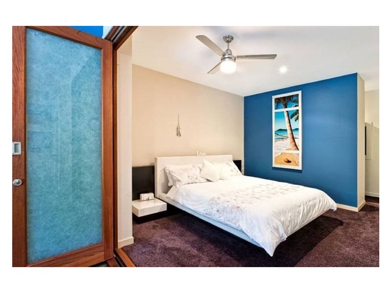 24 Killowill Avenue, Paradise Point QLD 4216