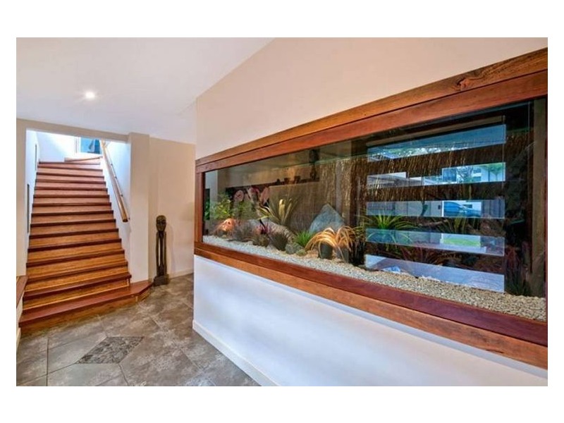 24 Killowill Avenue, Paradise Point QLD 4216
