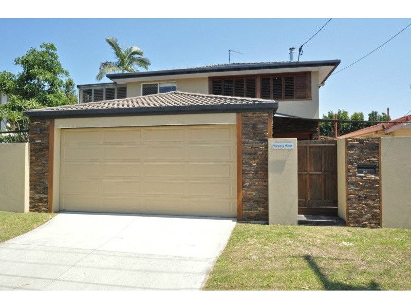 24 Killowill Avenue, Paradise Point QLD 4216
