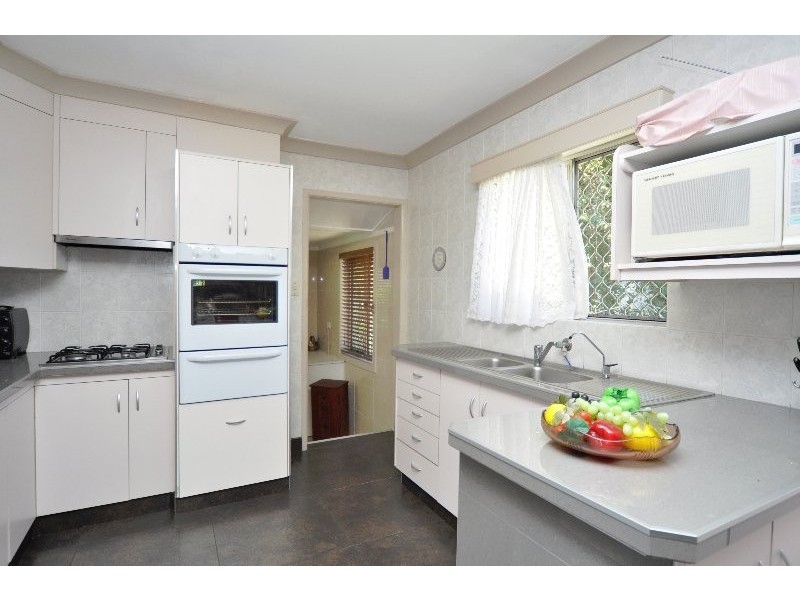 22 Geoffrey Avenue, Southport QLD 4215