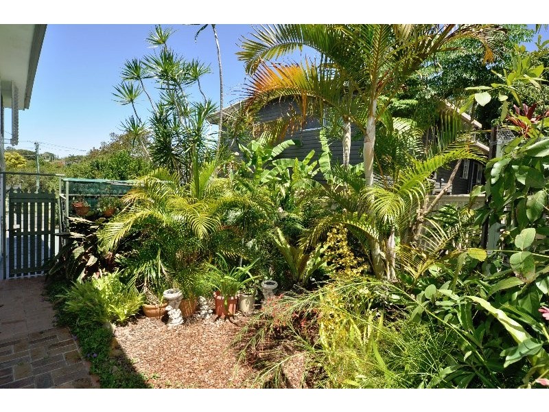 22 Geoffrey Avenue, Southport QLD 4215