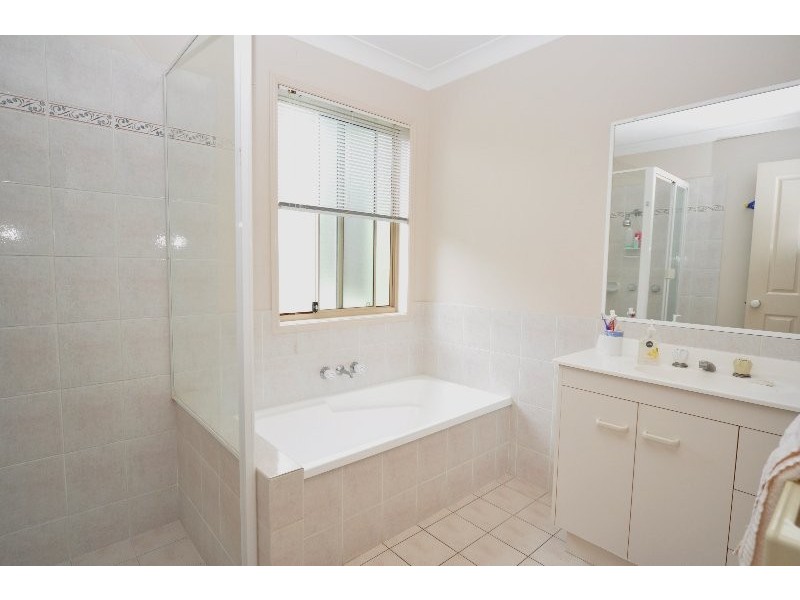 16 Georgia Street, Coombabah QLD 4216