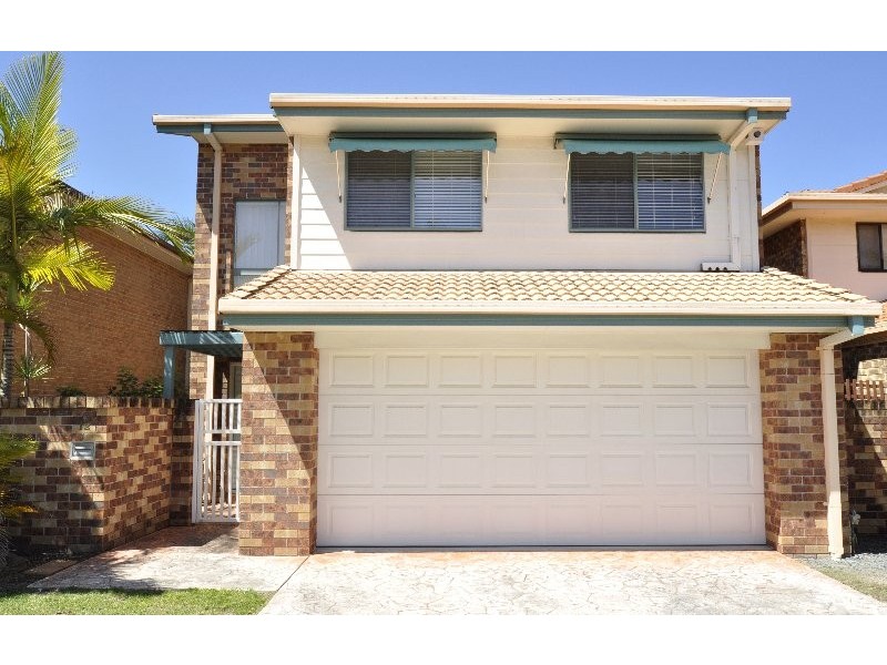 12 Sage Court, Runaway Bay QLD 4216