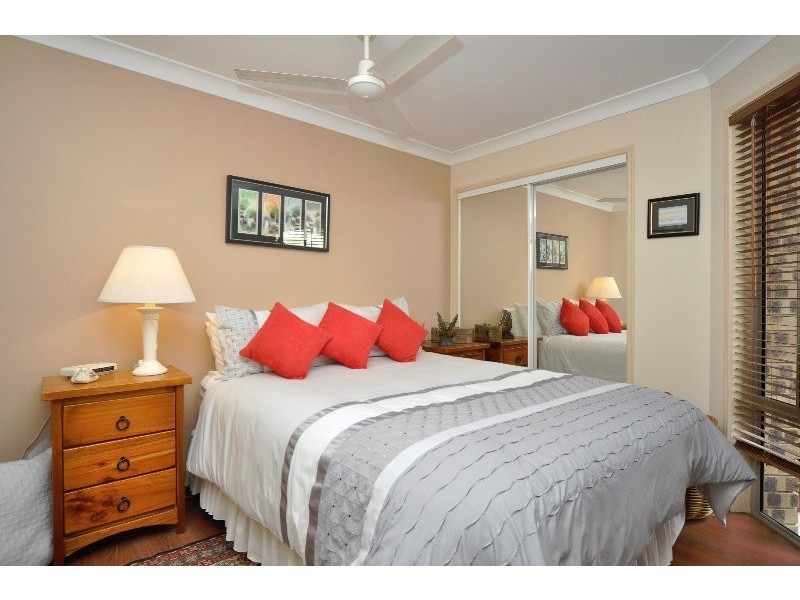 1/3 Harvey Court, Labrador QLD 4215