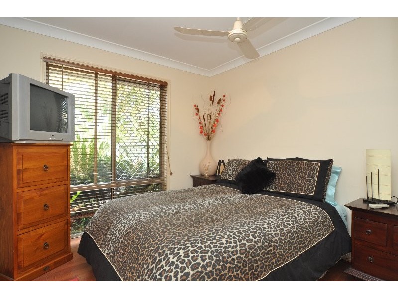 1/3 Harvey Court, Labrador QLD 4215