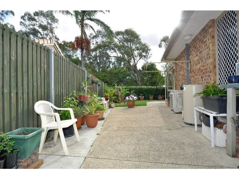 1/3 Harvey Court, Labrador QLD 4215