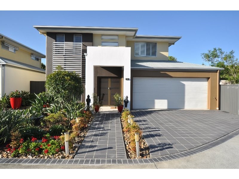 1/411 Oxley Drive, Runaway Bay QLD 4216