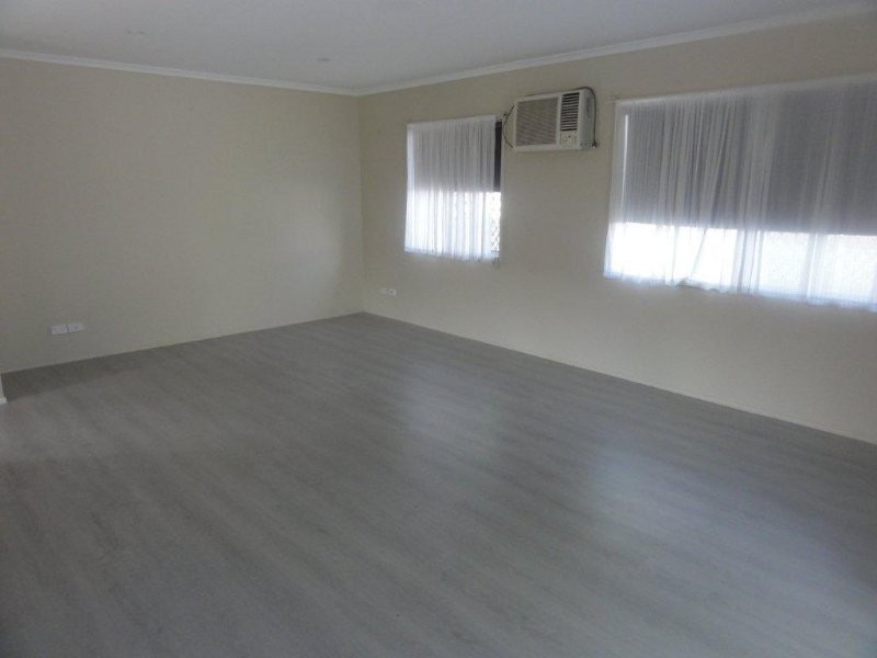 31 Turana Street, Coombabah QLD 4216