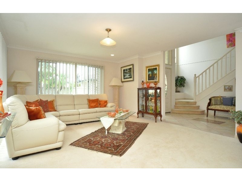 122 Sundance Way, Runaway Bay QLD 4216