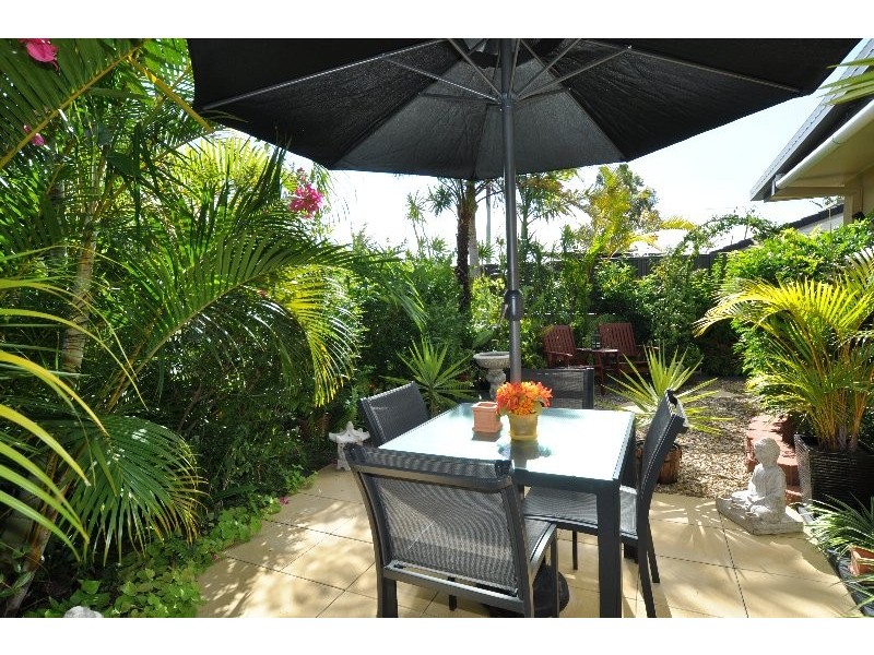 1/35 Milton Avenue, Paradise Point QLD 4216