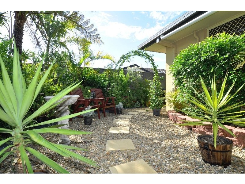 1/35 Milton Avenue, Paradise Point QLD 4216