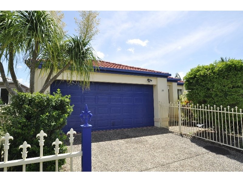 35 Myola Court, Coombabah QLD 4216