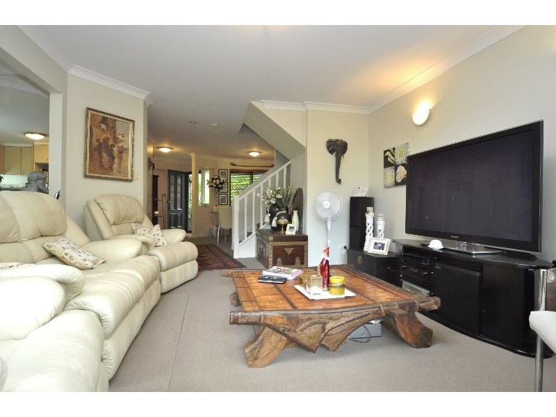 15/19 Santa Barbara Road, Hope Island QLD 4212