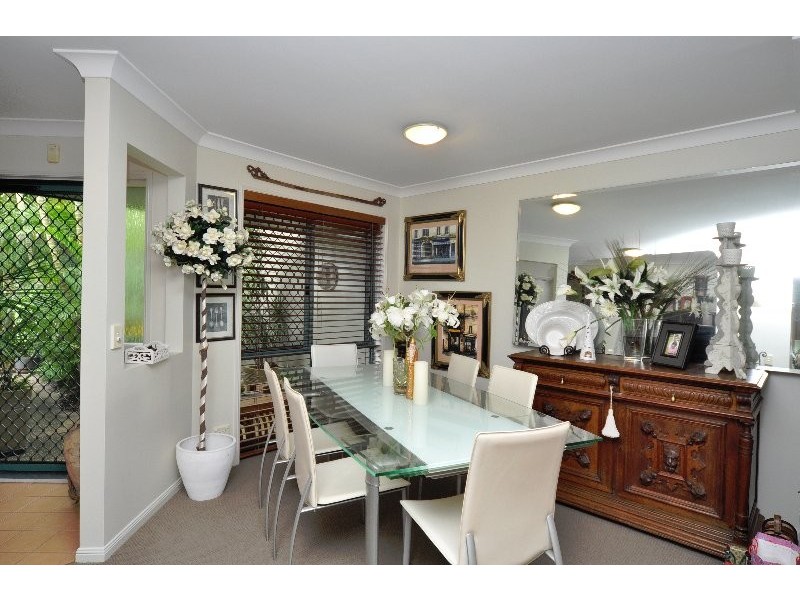 15/19 Santa Barbara Road, Hope Island QLD 4212