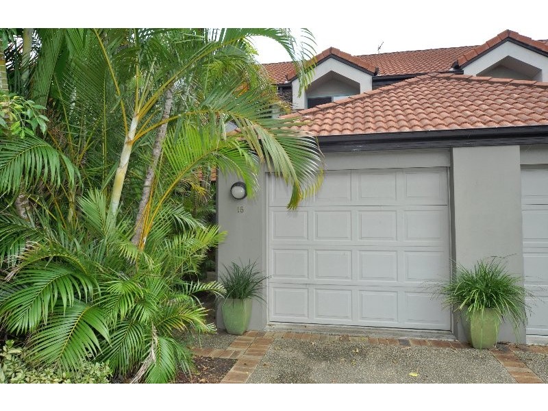 15/19 Santa Barbara Road, Hope Island QLD 4212