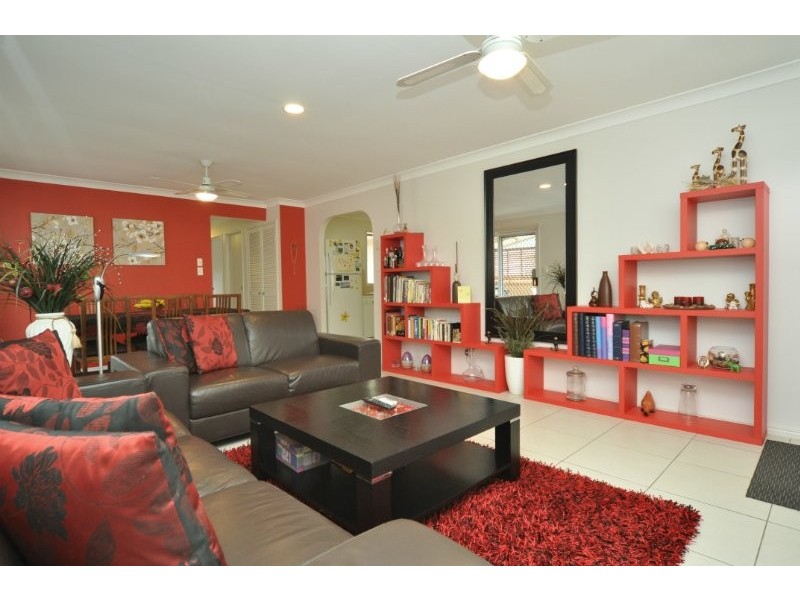 1/7 Clovelly Place, Labrador QLD 4215