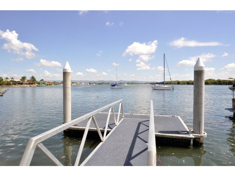 22/8 Paradise Parade, Paradise Point QLD 4216
