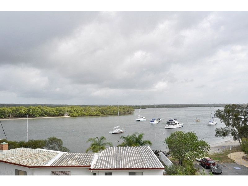 22/8 Paradise Parade, Paradise Point QLD 4216