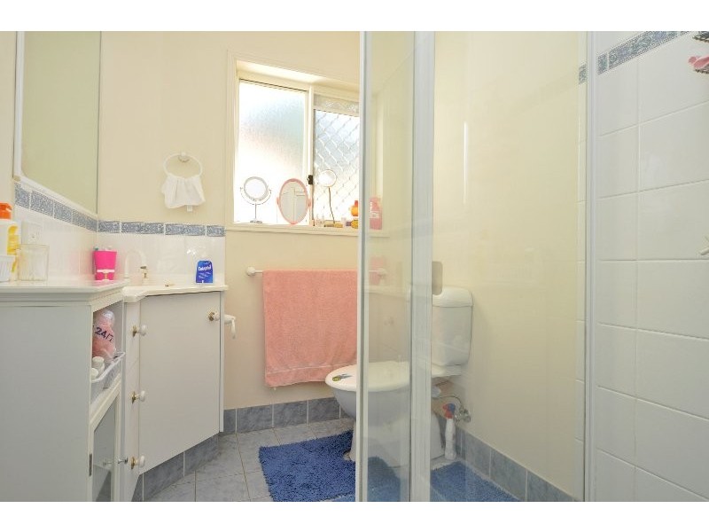 11 Siena Place, Coombabah QLD 4216